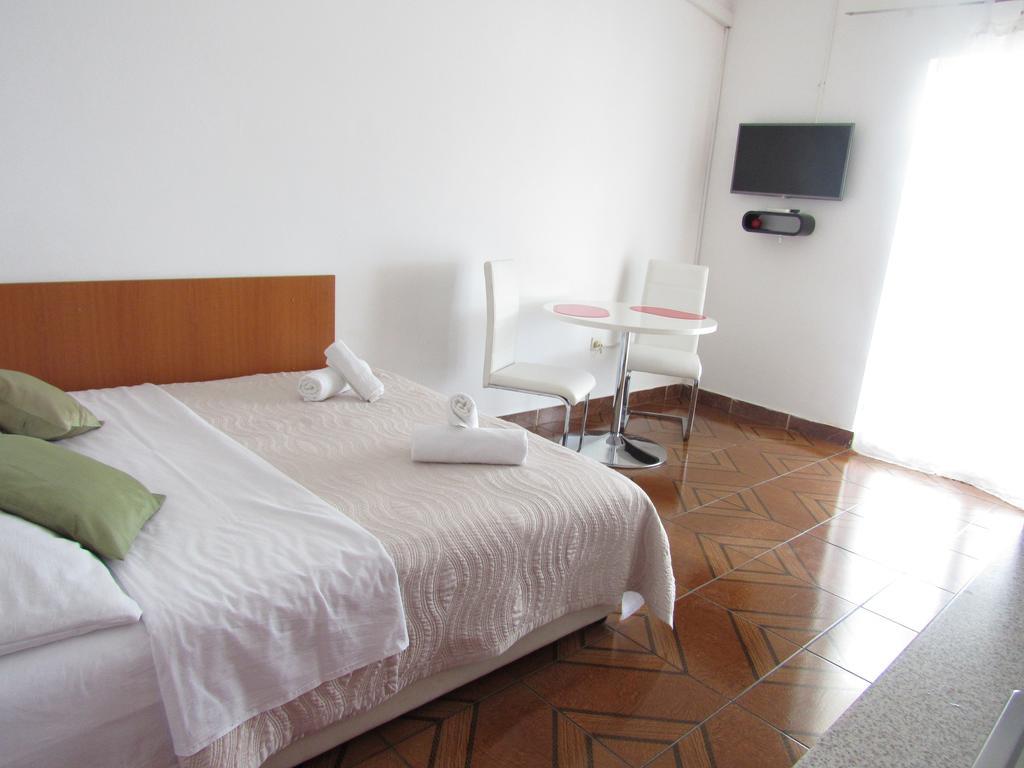 Apartments Renjak Sukošan Rom bilde