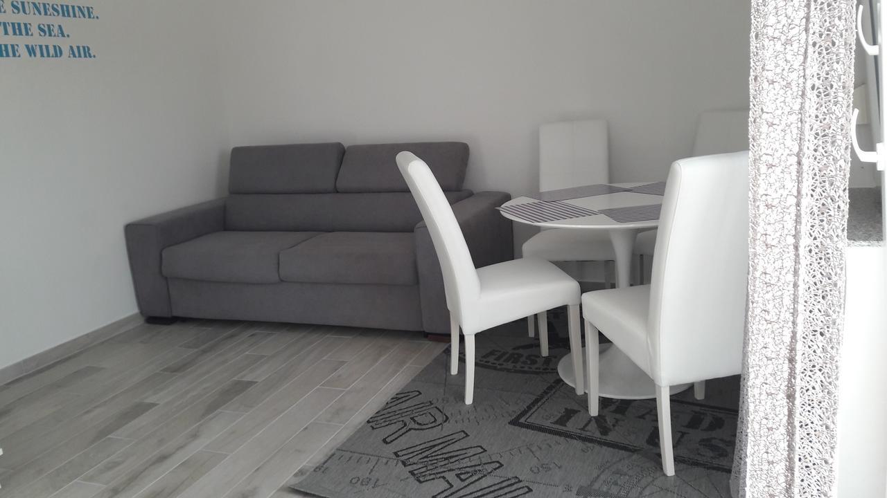 Apartments Renjak Sukošan Eksteriør bilde