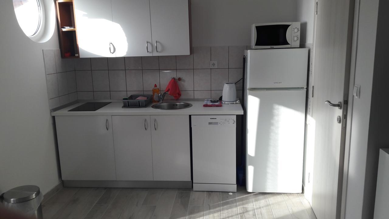 Apartments Renjak Sukošan Eksteriør bilde