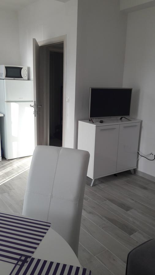 Apartments Renjak Sukošan Eksteriør bilde
